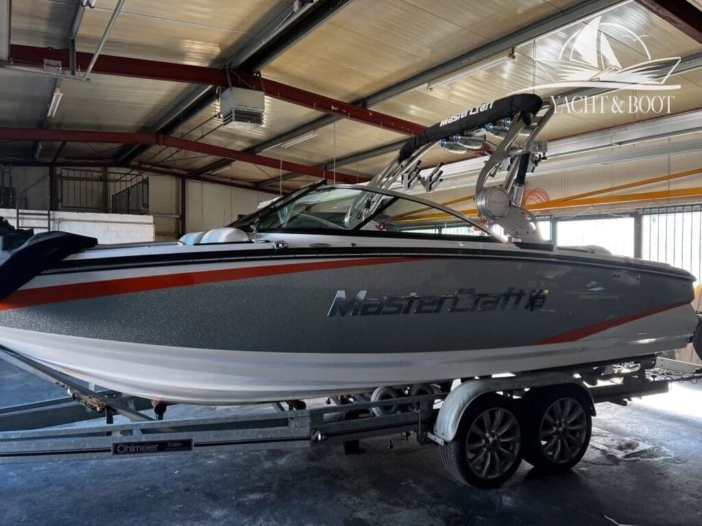 MasterCraft X35 | 430 PS Ilmor V8, 450 Std., Wake/Surf Setup – Bild 6