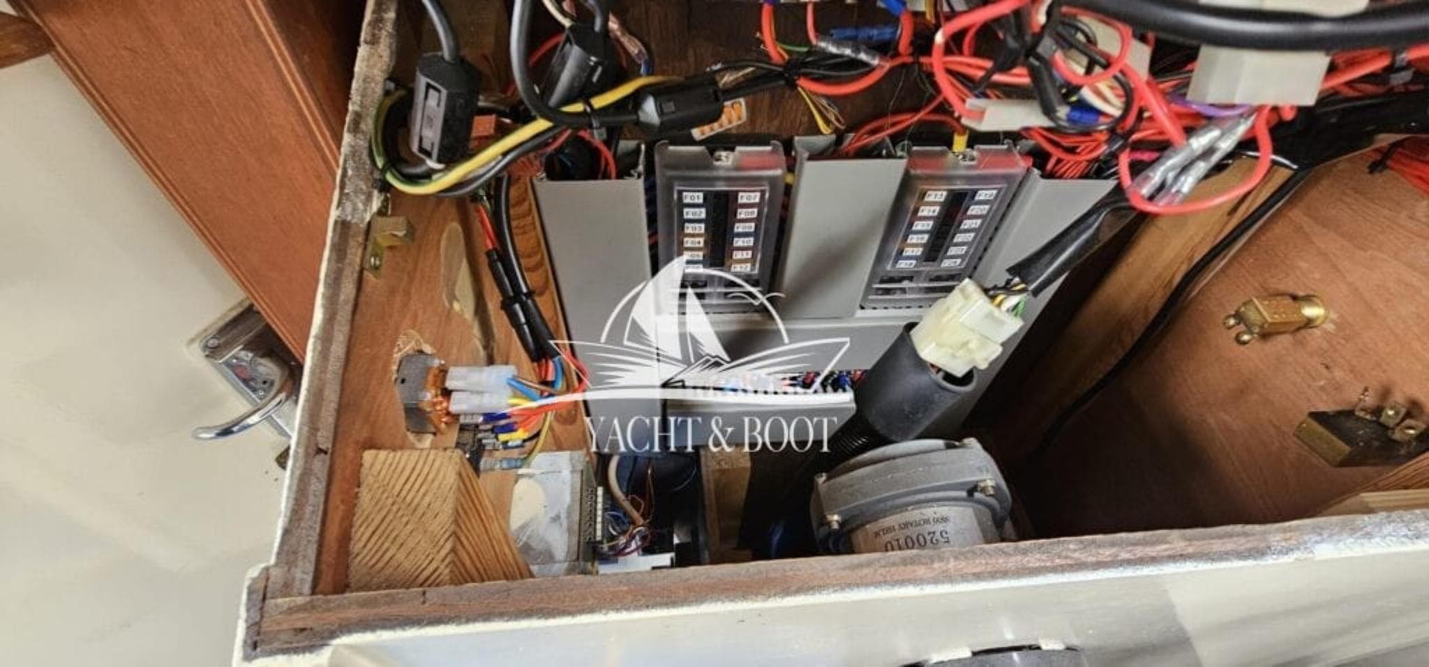 Marco 810 HT | autark (460 W Solar), Refit – Bild 9