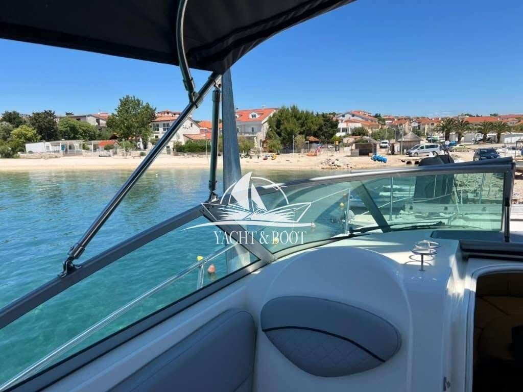 Bayliner 325 | 2× V8, 520 PS, 400 h, erste Hand – Bild 10