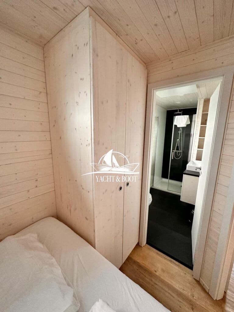 Sundeck 400 | Hausboot mit exklusivem Liegeplatz Fehmarn – Bild 11
