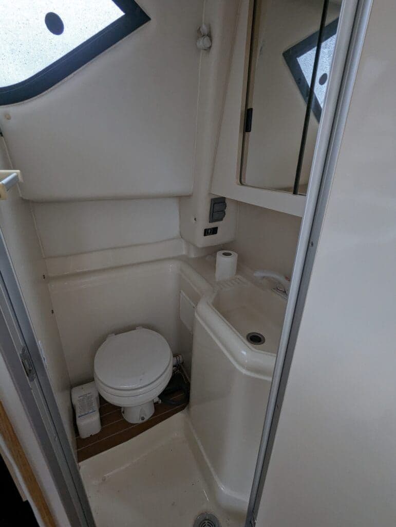 Bayliner Cierra 2858 | Flybridge V8 330 PS – Bild 10