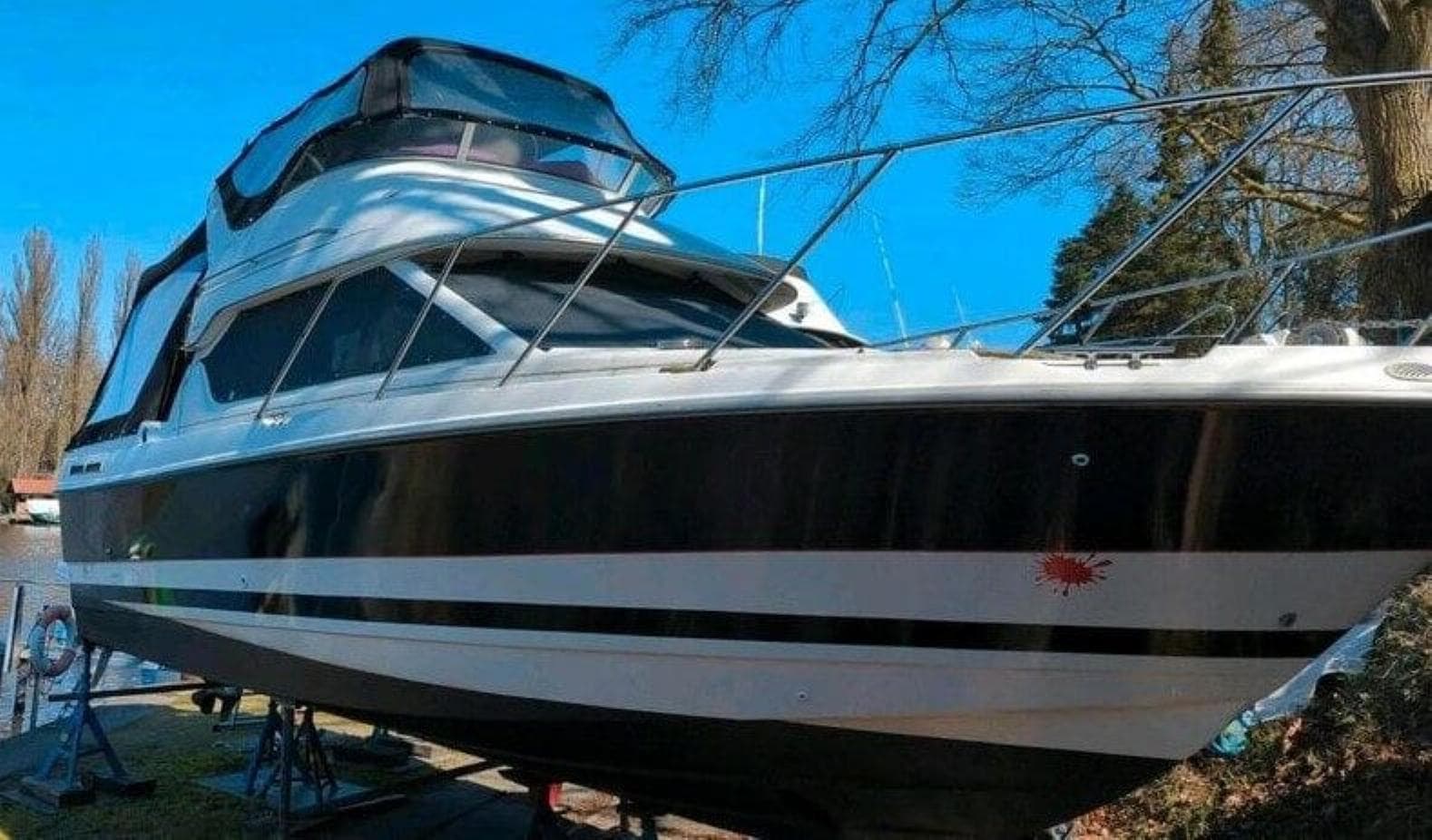 Bayliner Cierra 2858 | Flybridge V8 330 PS – Bild 16