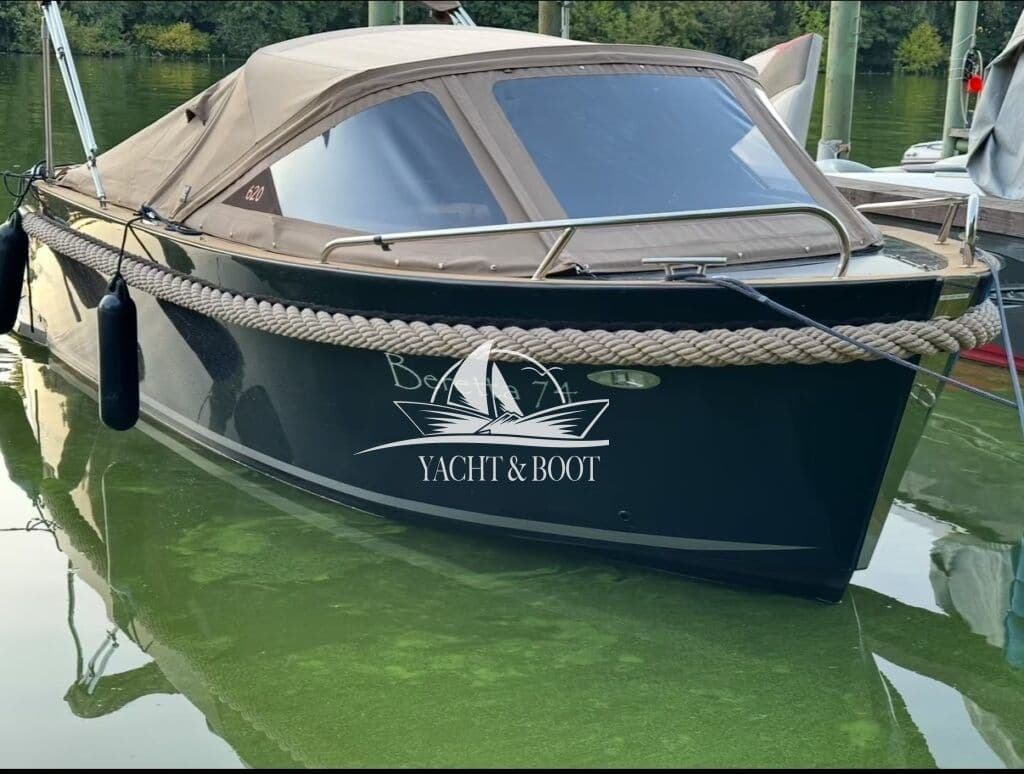 Maxima 620 Retro – Neuwertiges Boot mit Liegeplatz Wannsee – Bild 3