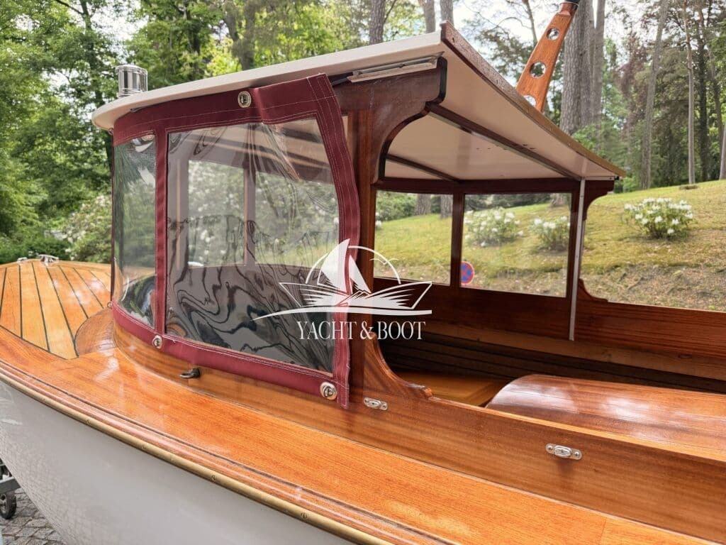 Edler Klassiker von Bertel Mockenthum - Motorboot – Bild 5