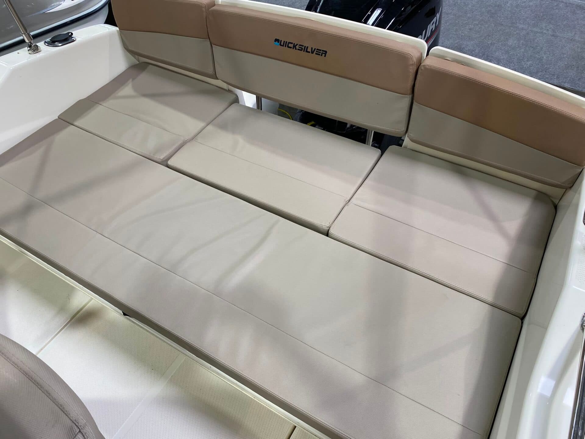 QUICKSILVER ACTIV 555 CABIN – Bild 7