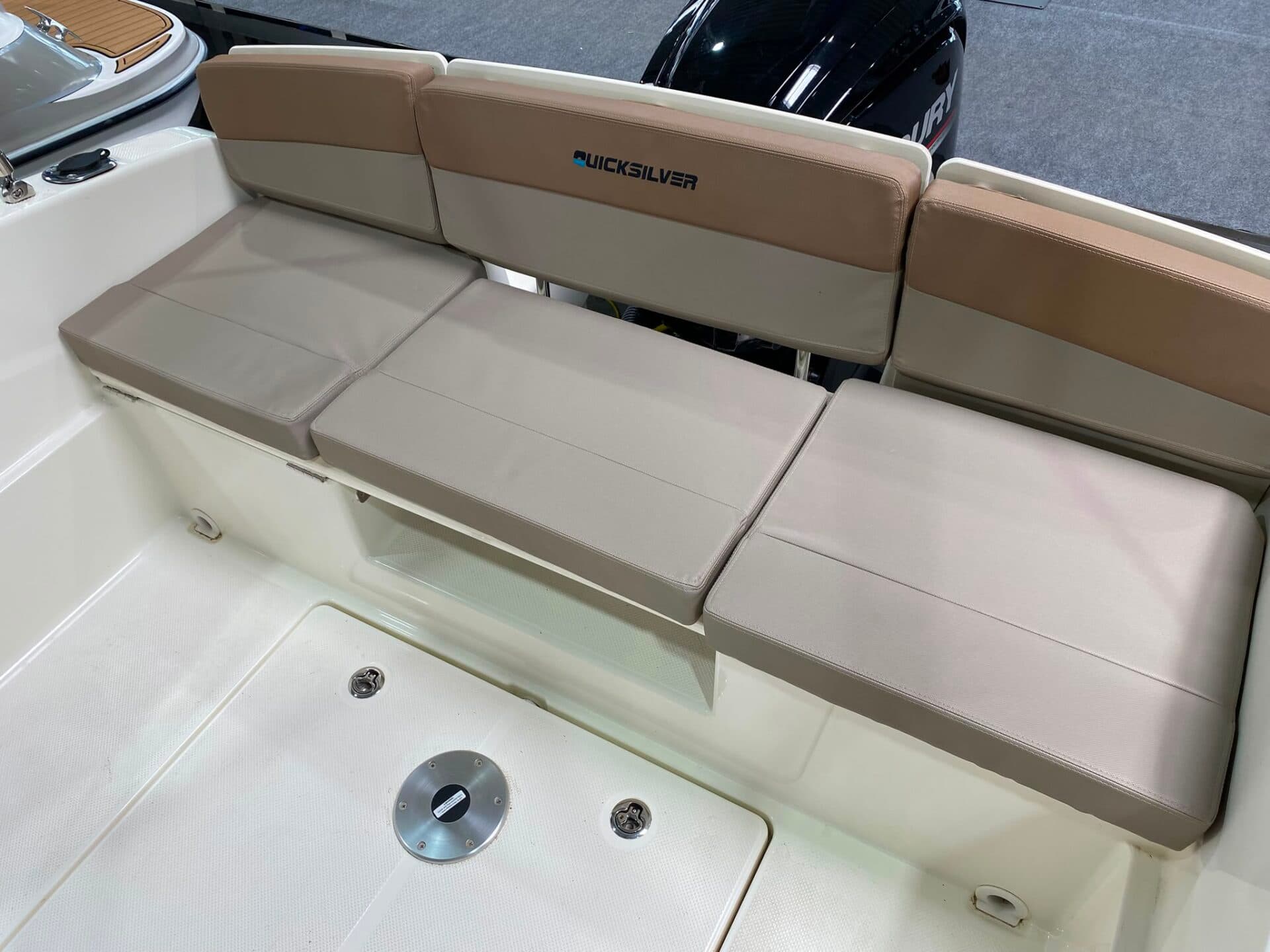 QUICKSILVER ACTIV 555 CABIN – Bild 6