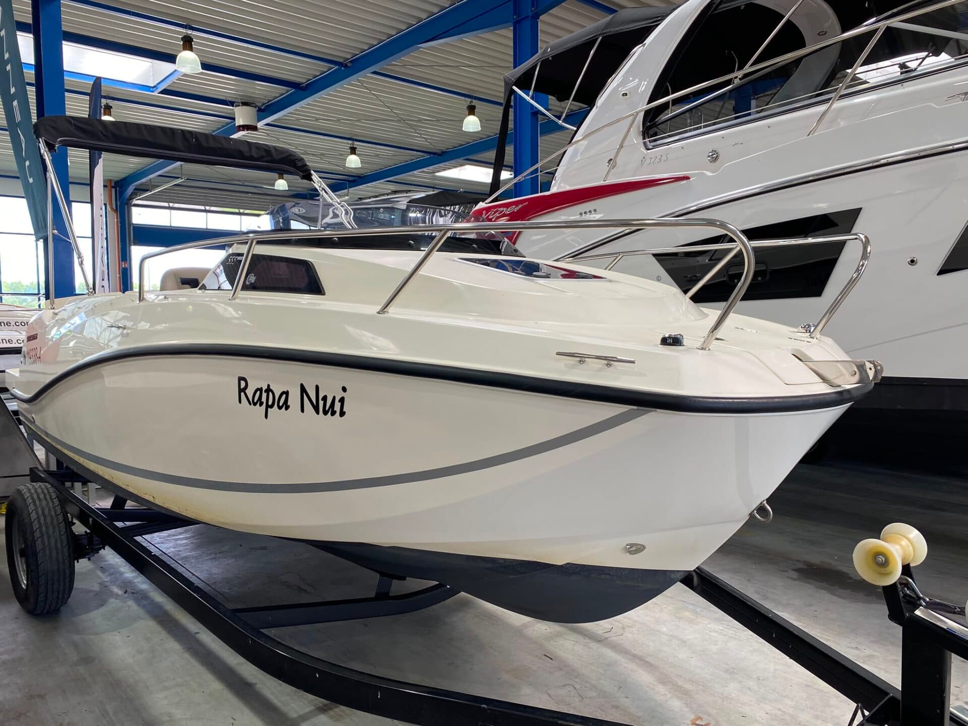 QUICKSILVER ACTIV 555 CABIN – Bild 2