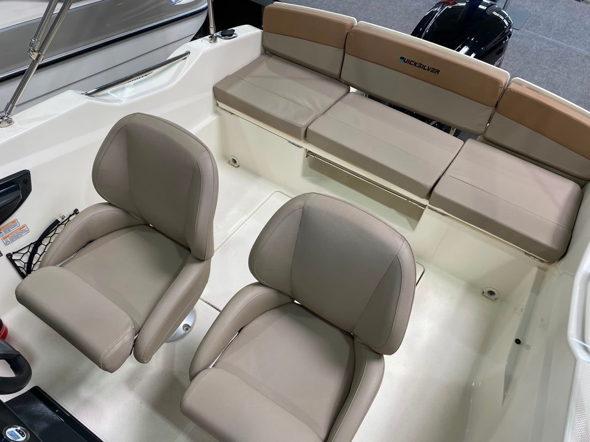 QUICKSILVER ACTIV 555 CABIN – Bild 10