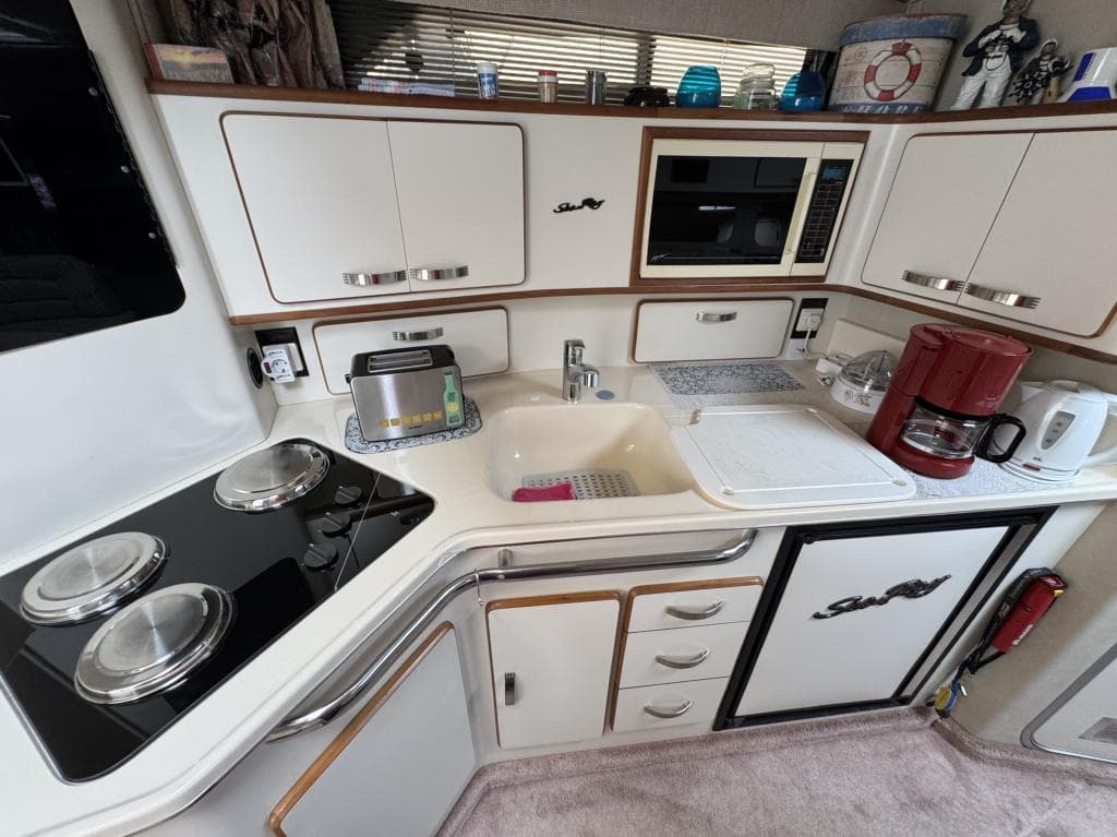 Sea Ray 350 Sundancer – Bild 5
