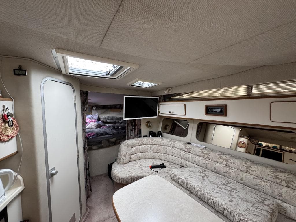 Sea Ray 350 Sundancer – Bild 10