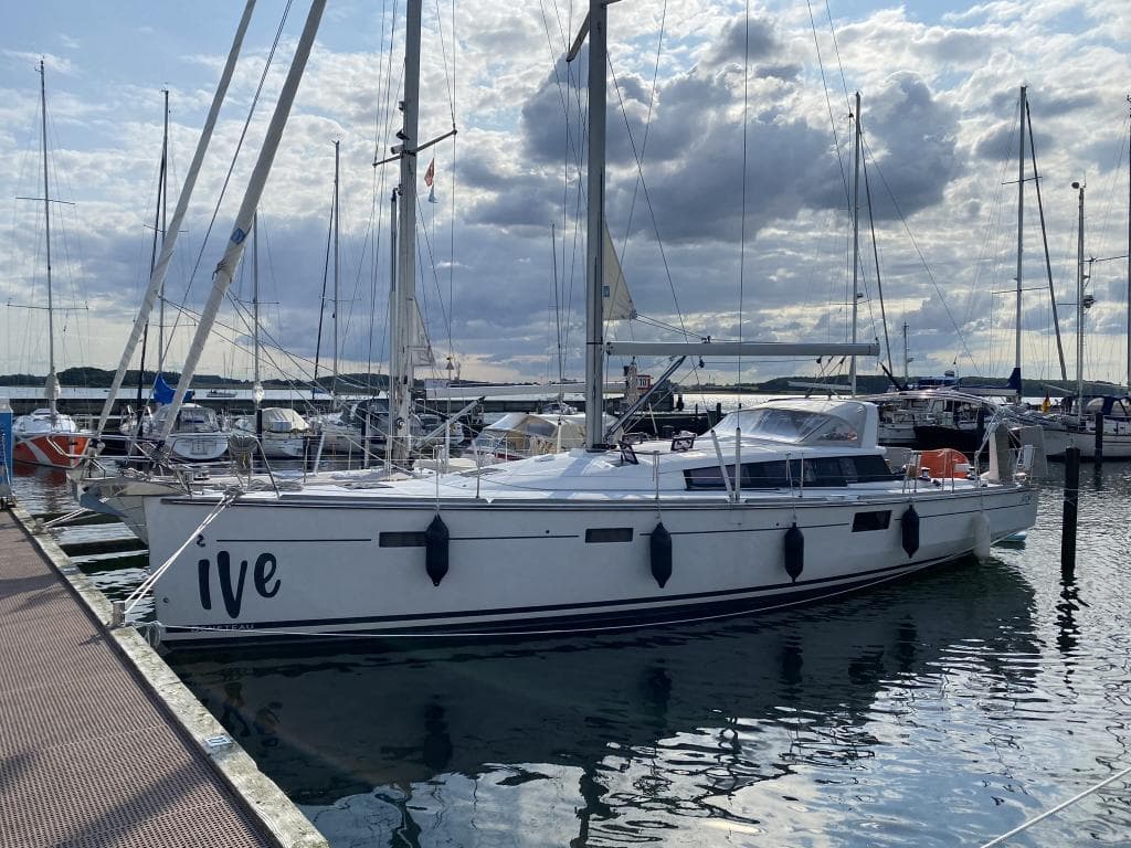 Beneteau Sense 46