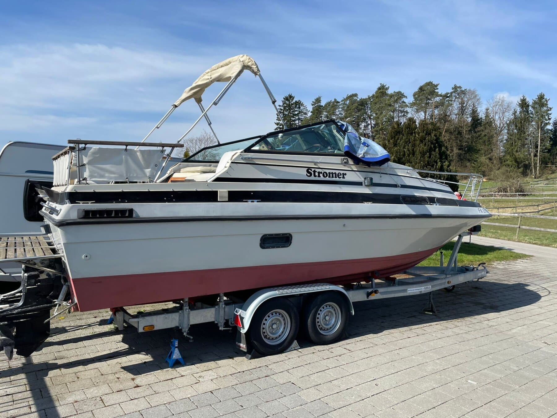 Regal 245 XL