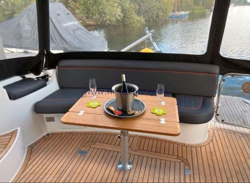 Galeon 390 Fly – Bild 2