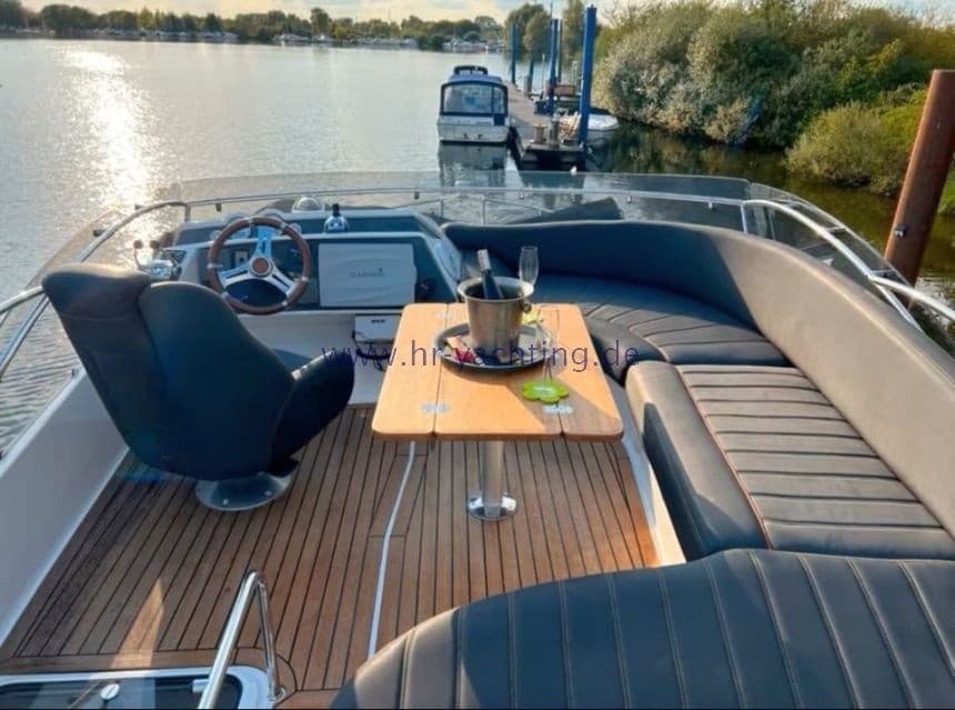 Galeon 390 Fly – Bild 3