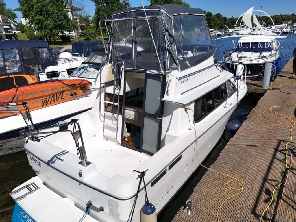 Bayliner 2858 | Flybridge, 340 PS, Liegeplatz – Bild 5