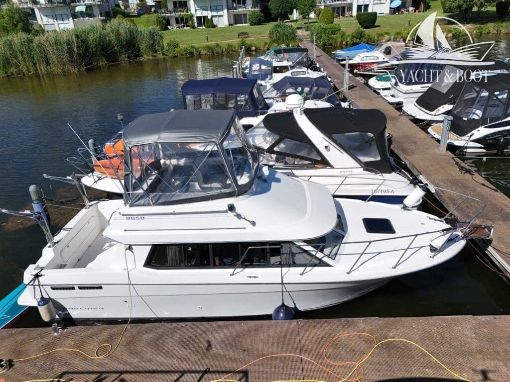 Bayliner 2858 | Flybridge, 340 PS, Liegeplatz – Bild 2