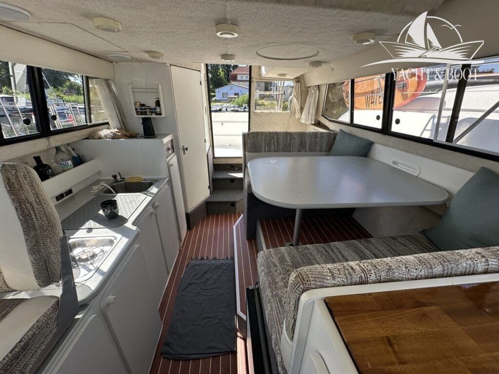 Bayliner 2858 | Flybridge, 340 PS, Liegeplatz – Bild 14