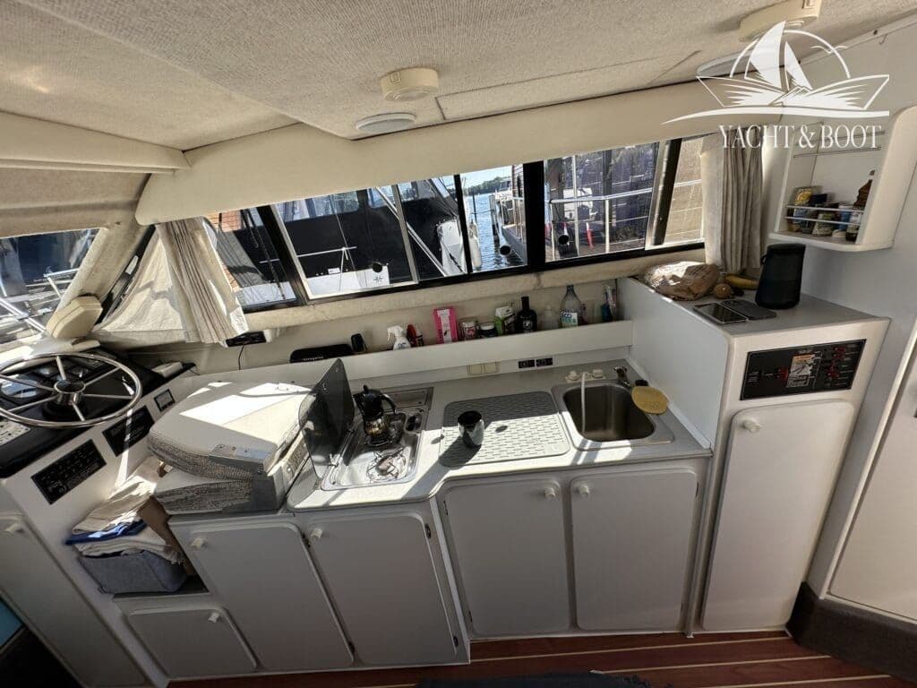 Bayliner 2858 | Flybridge, 340 PS, Liegeplatz – Bild 17