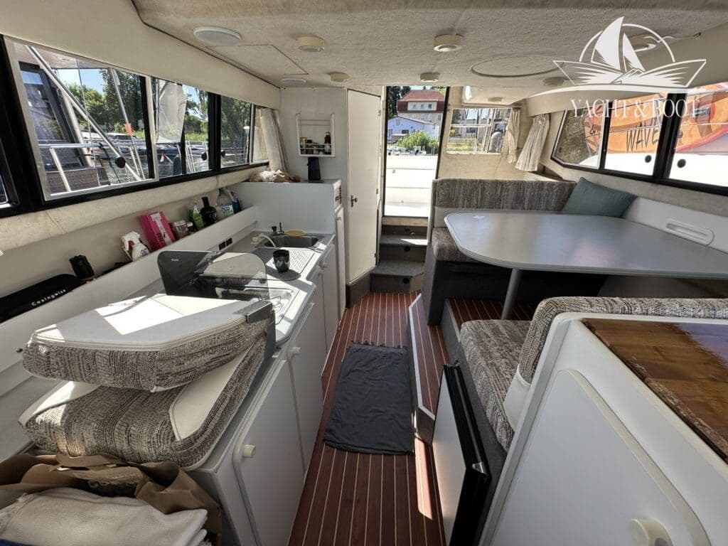 Bayliner 2858 | Flybridge, 340 PS, Liegeplatz – Bild 18