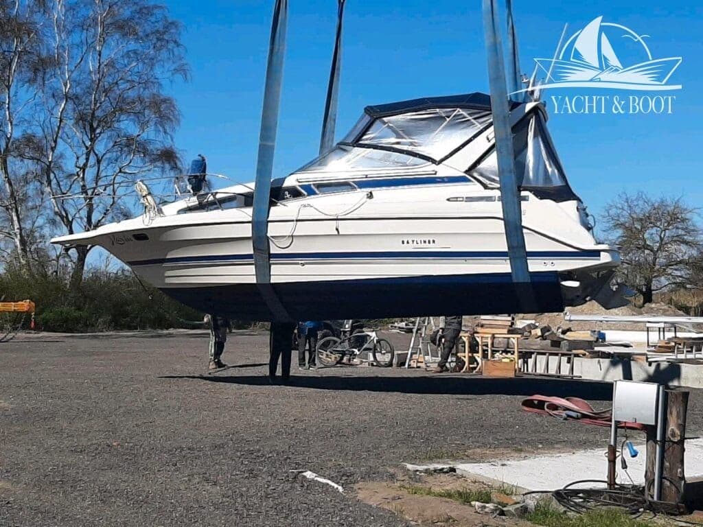 Bayliner 2855 Ciera | gepflegter Weekender – Bild 3