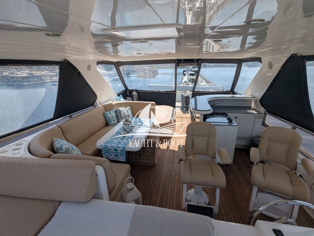 Elegance 72 | Flybridge, 22 m, MAN V12, top Zustand – Bild 12