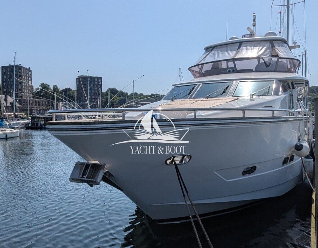 Elegance 72 | Flybridge, 22 m, MAN V12, top Zustand – Bild 11