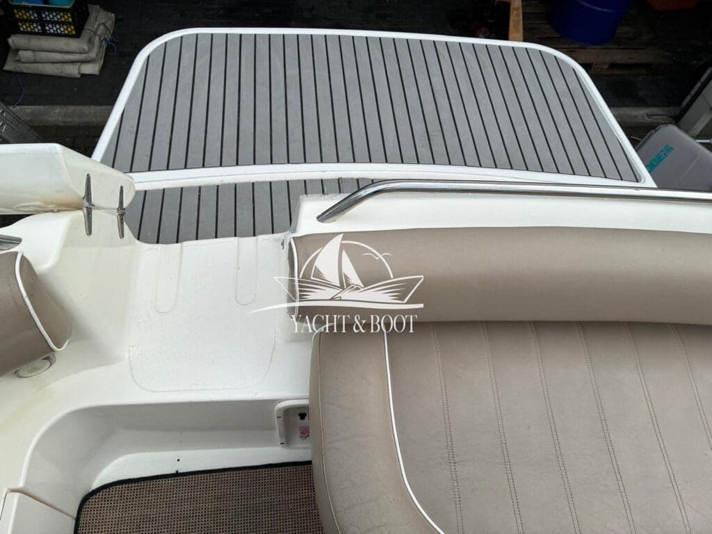 Sealine S270 | Sportcruiser 230 PS, DuoProp, opt. Trailer – Bild 18