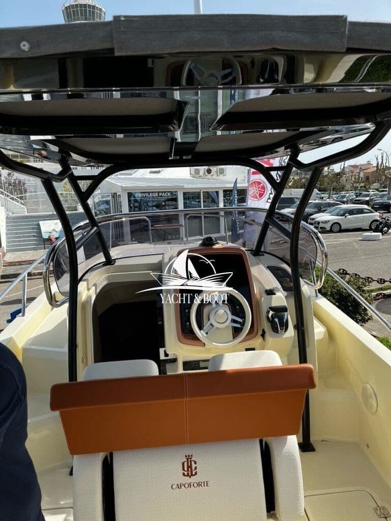 Invictus Capoforte CX270| 300PS Sportcruiser, neuwertig(36h) – Bild 8