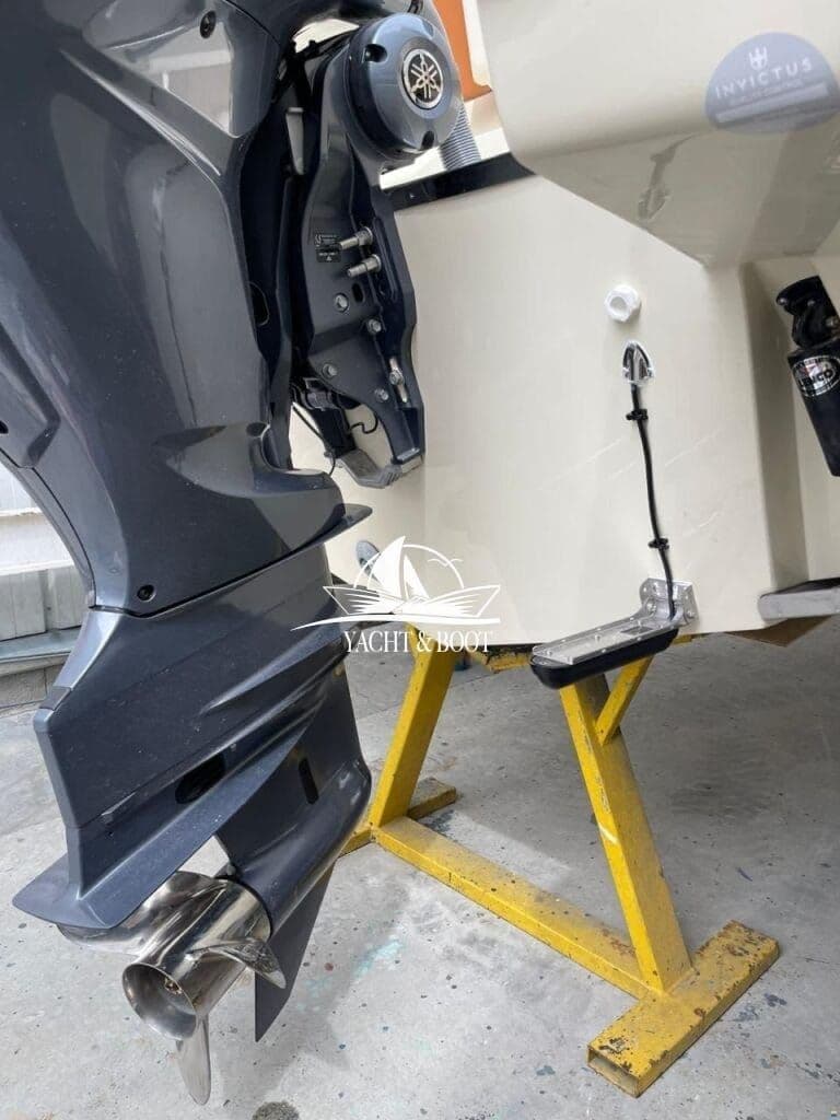 Invictus Capoforte CX270| 300PS Sportcruiser, neuwertig(36h) – Bild 13