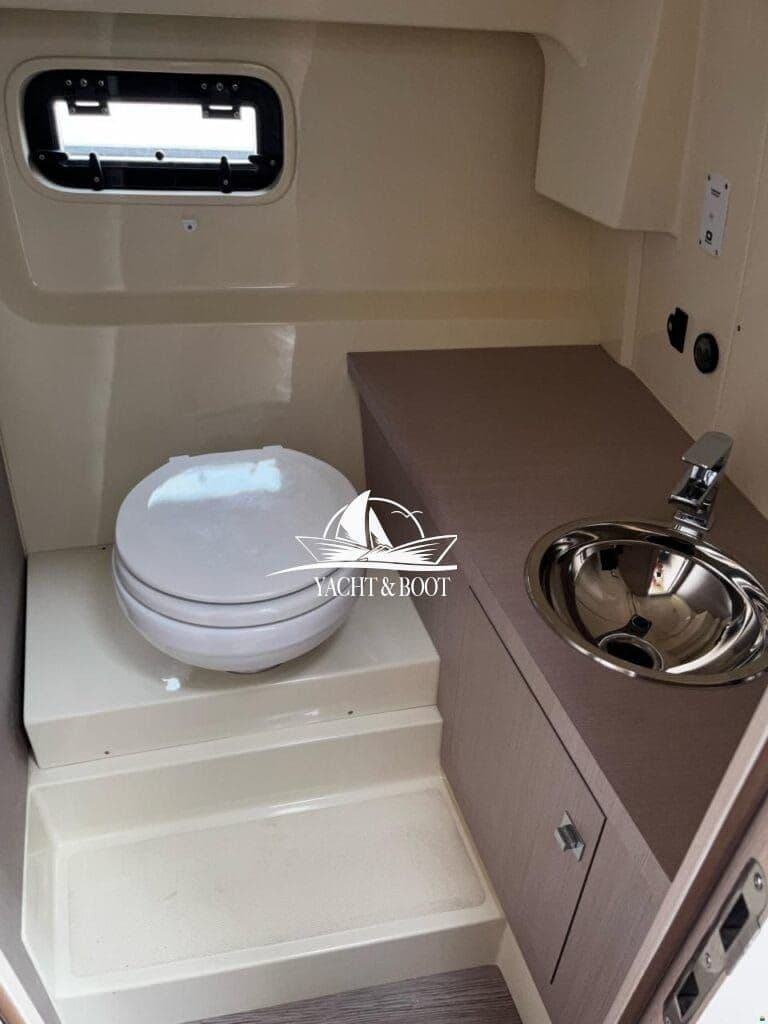 Invictus Capoforte CX270| 300PS Sportcruiser, neuwertig(36h) – Bild 15