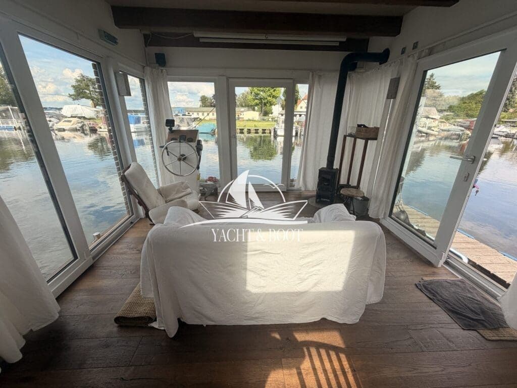Hausboot Love Boat Experiences 14.9 | mit Liegeplatz Berlin – Bild 15