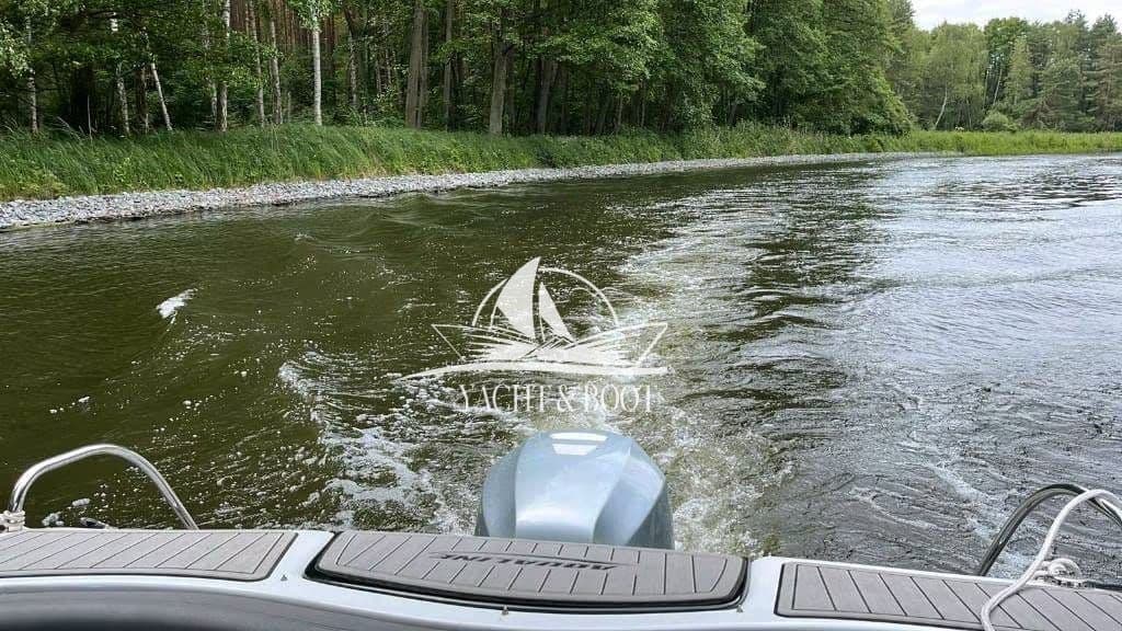 Aqualine 690 mit 150 PS und Straßentrailer – Bild 11