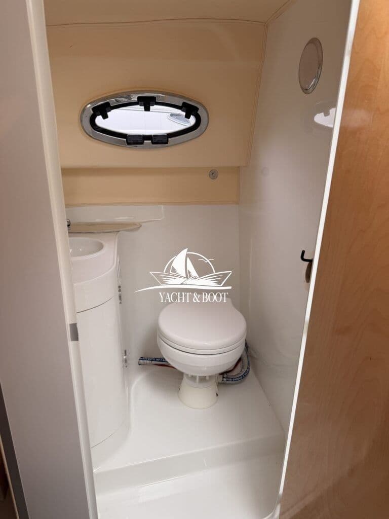 Aqualine 690 mit 150 PS und Straßentrailer – Bild 17