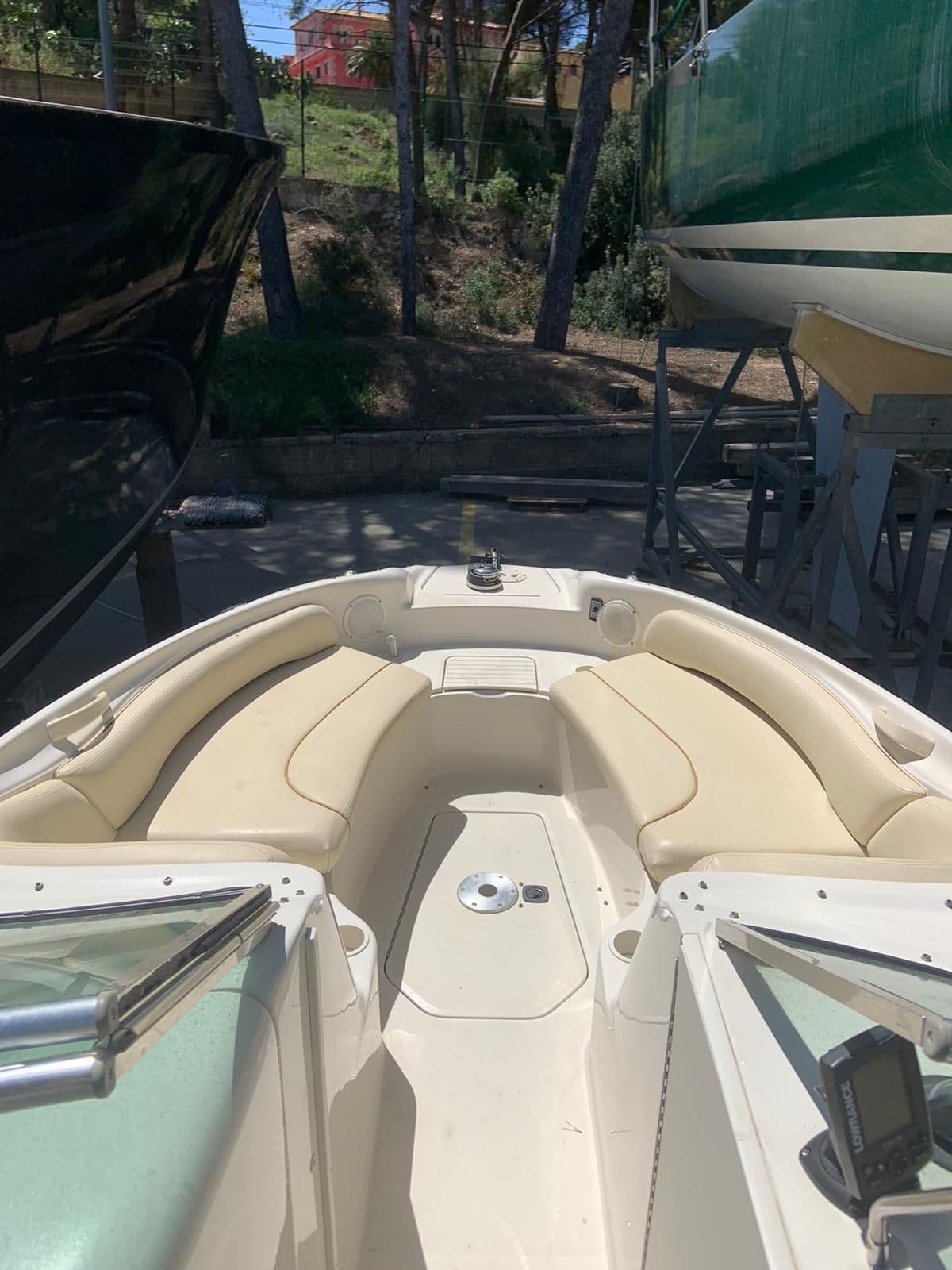 Sea Ray Sundeck 240 – Bild 9