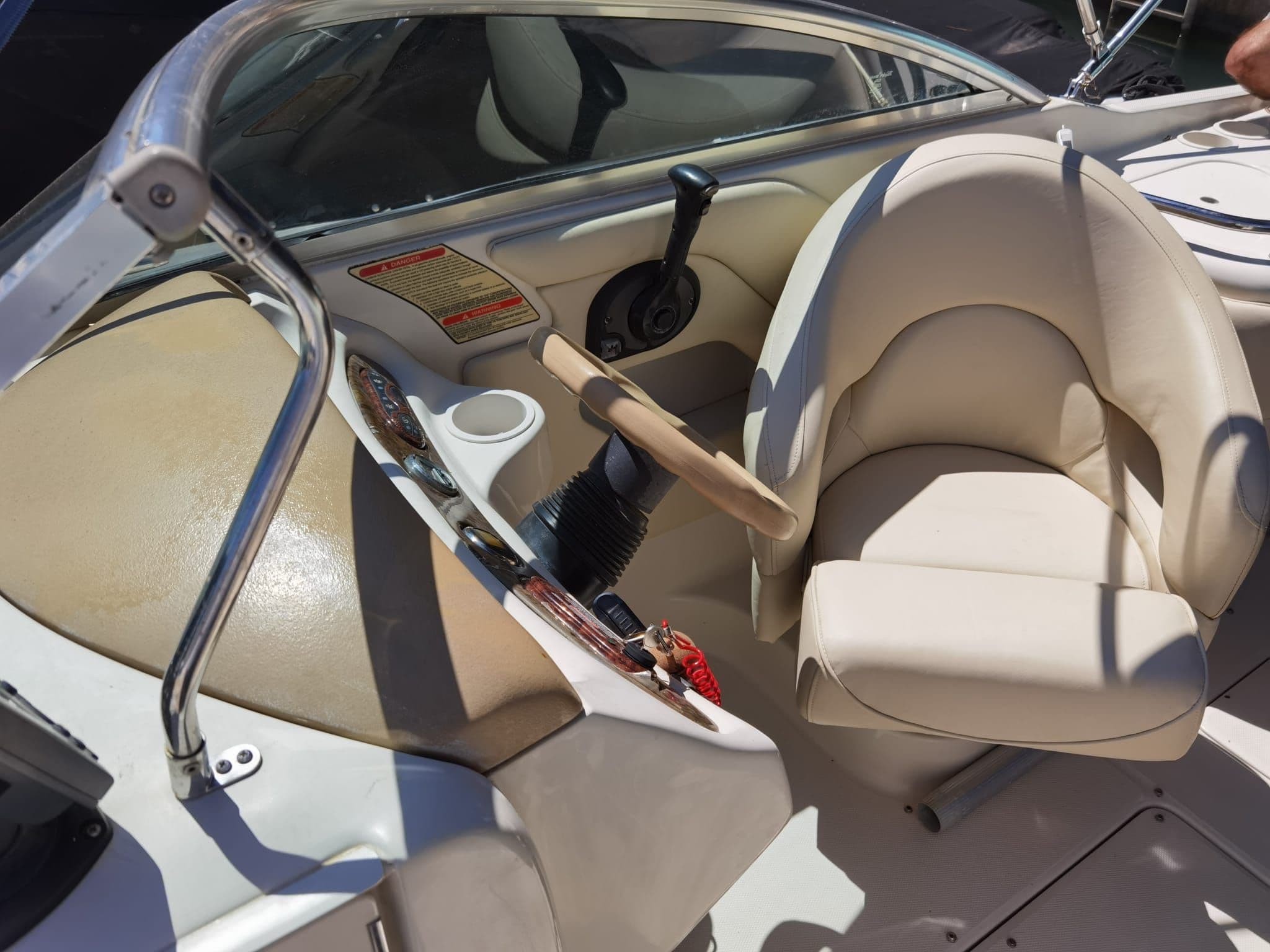 Sea Ray Sundeck 240 – Bild 11
