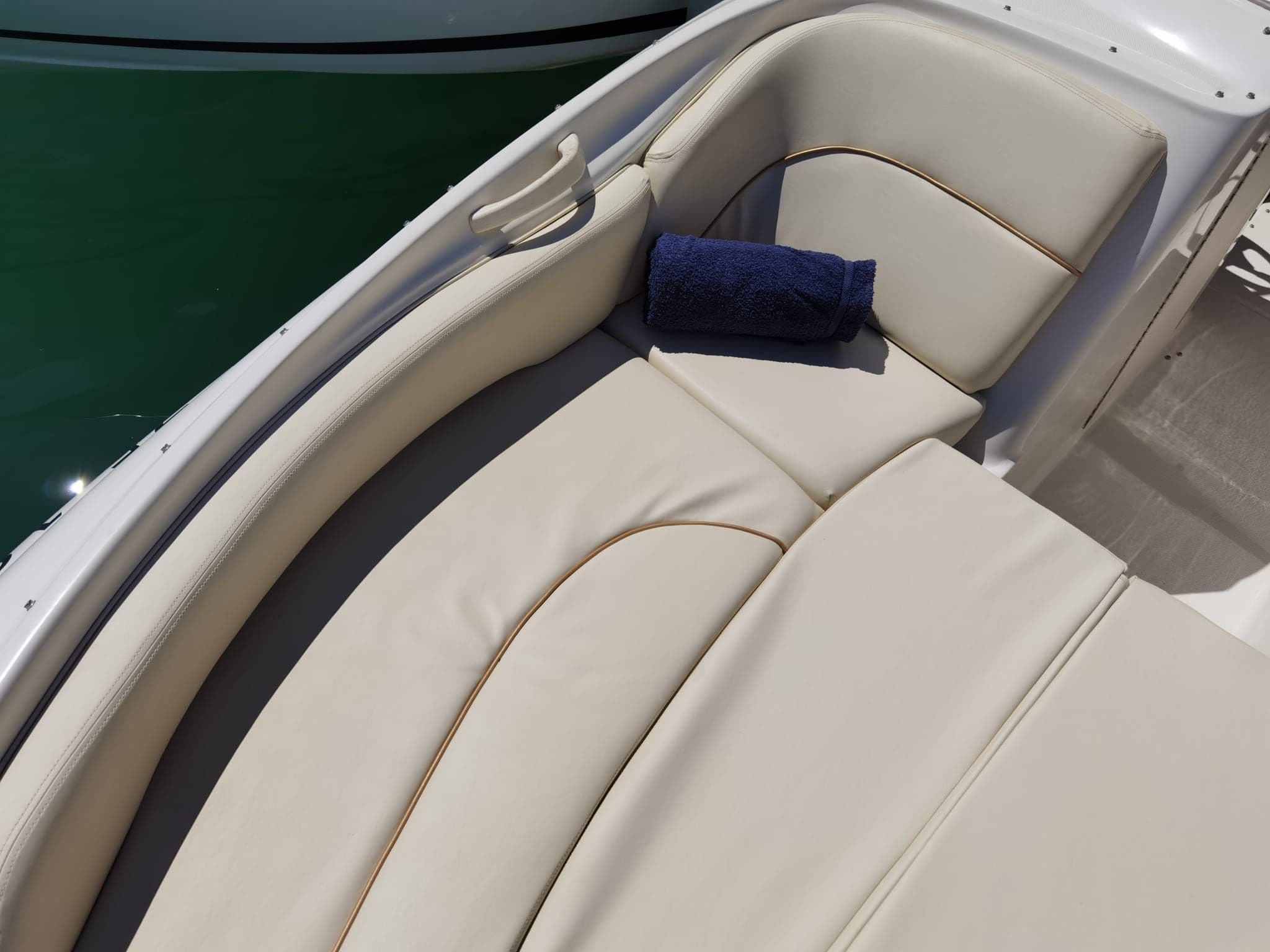 Sea Ray Sundeck 240 – Bild 10