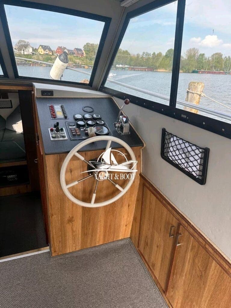 Vacance Kruiser 35 mit Flybridge – Bild 8