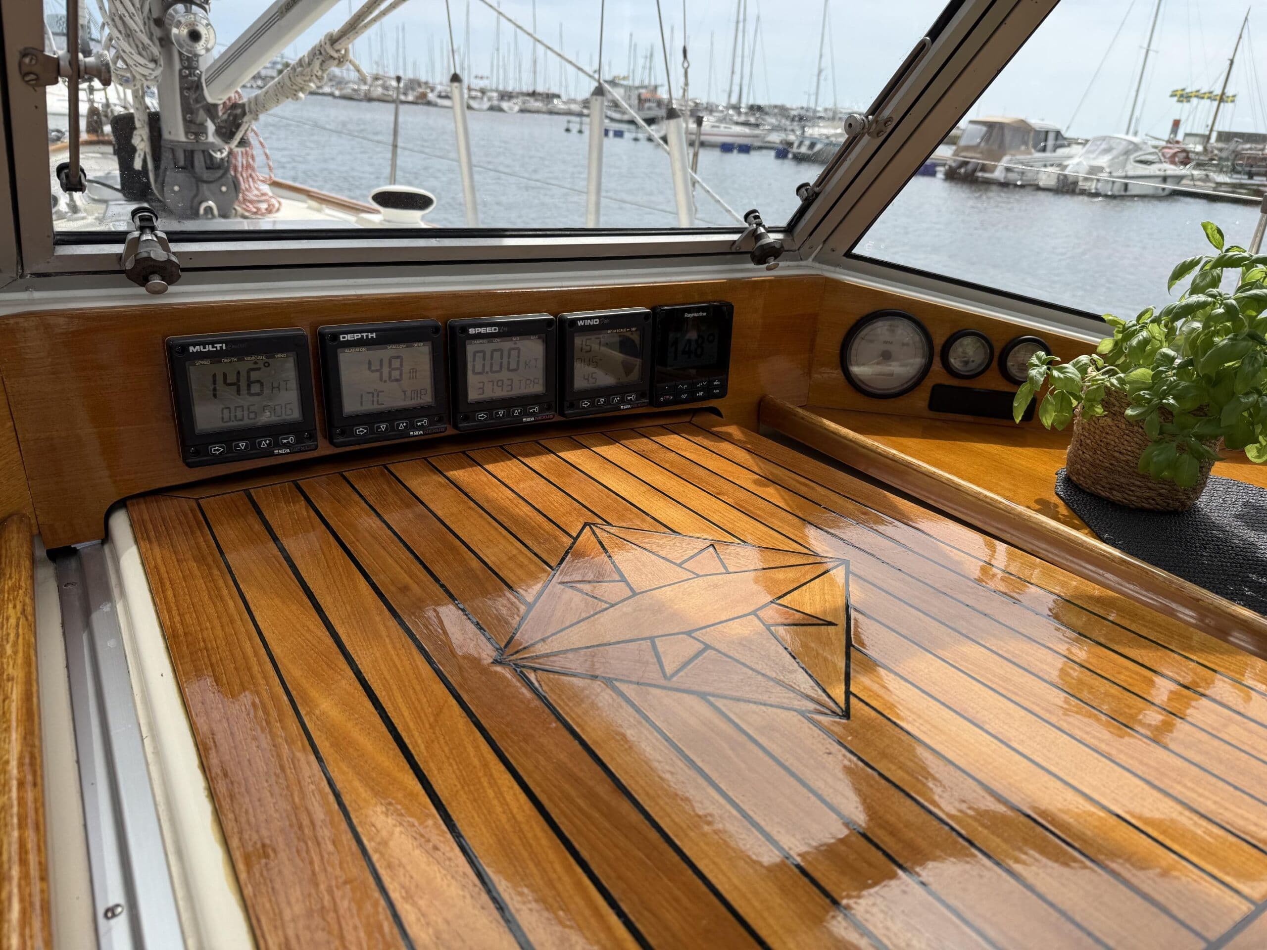 Hallberg-Rassy 352 – Bild 6
