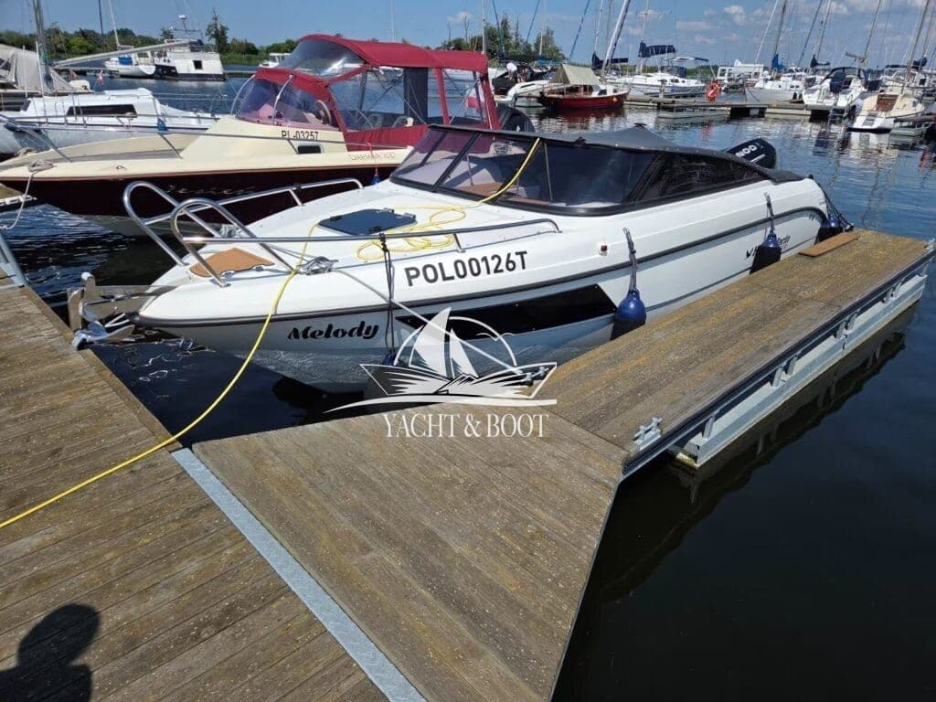 Hydromarin 6930 | mit Werksgarantie, neuwertig, inkl.Trailer – Bild 2