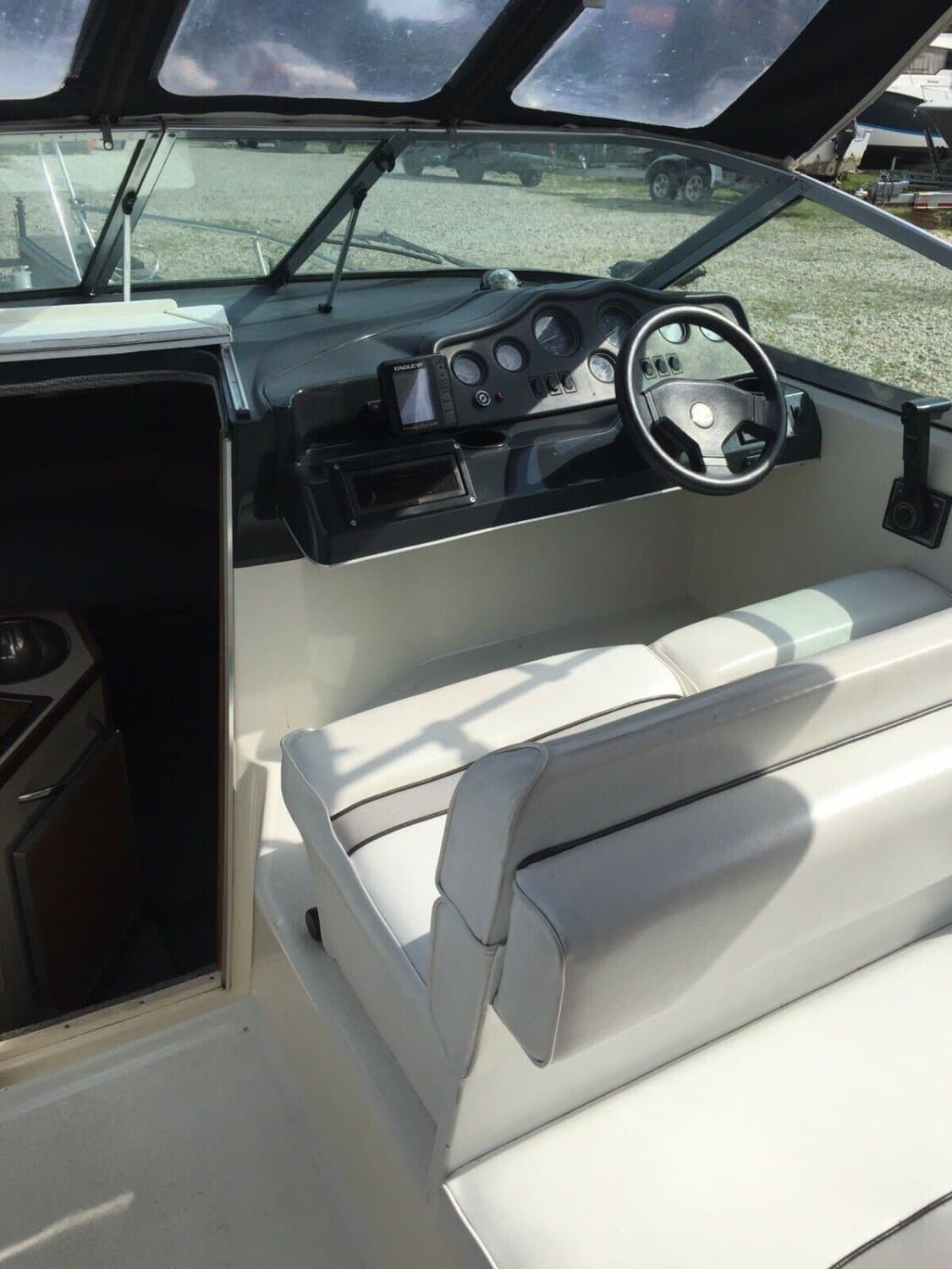 Sea Ray 230 DA – Bild 7
