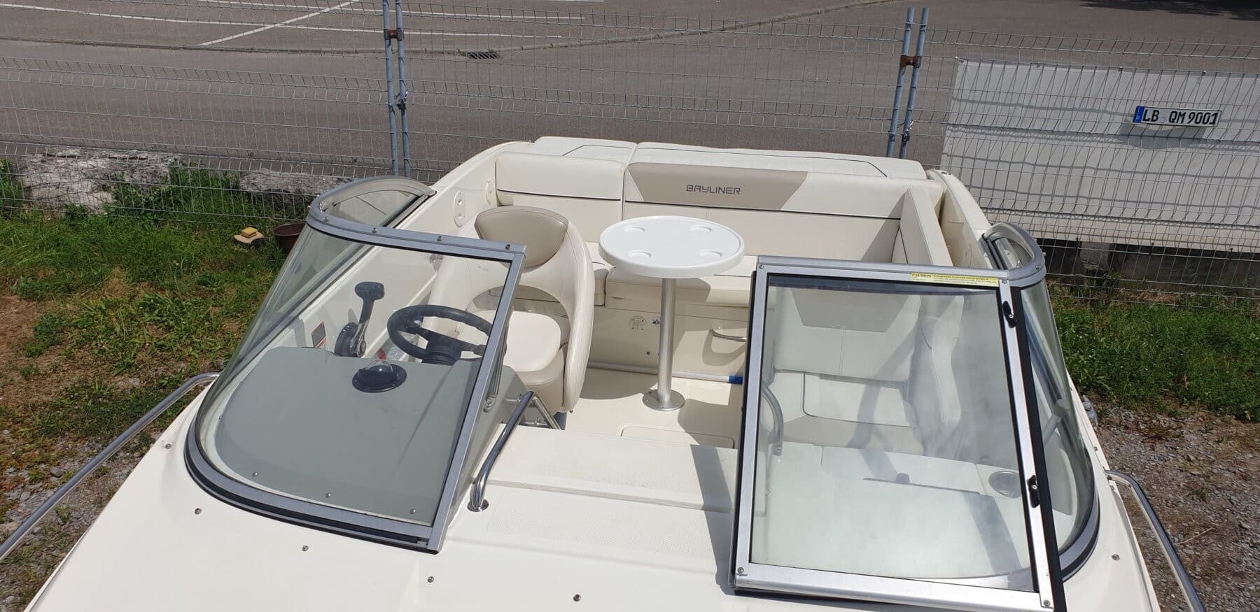 Bayliner 642 Cuddy – Bild 5