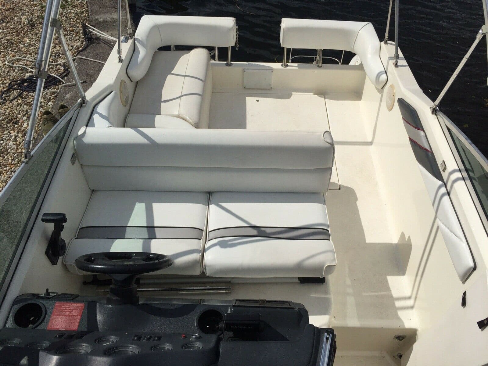 Sea Ray 230 DA – Bild 6
