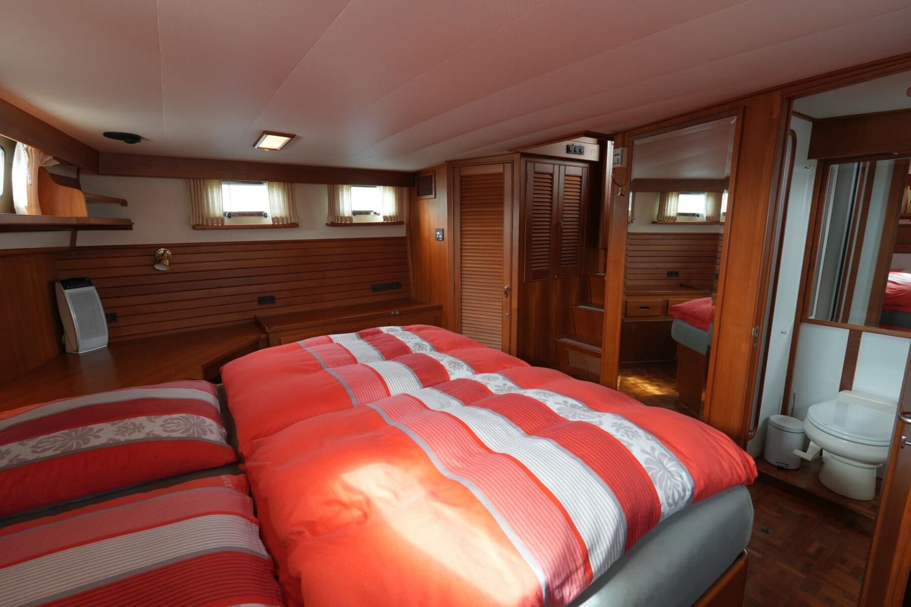 Grand Banks 46 Motor Yacht – Bild 10
