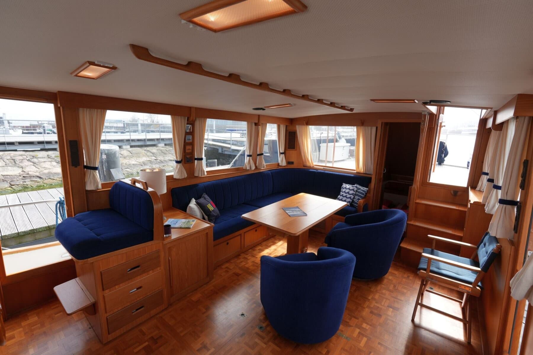 Grand Banks 46 Motor Yacht – Bild 7