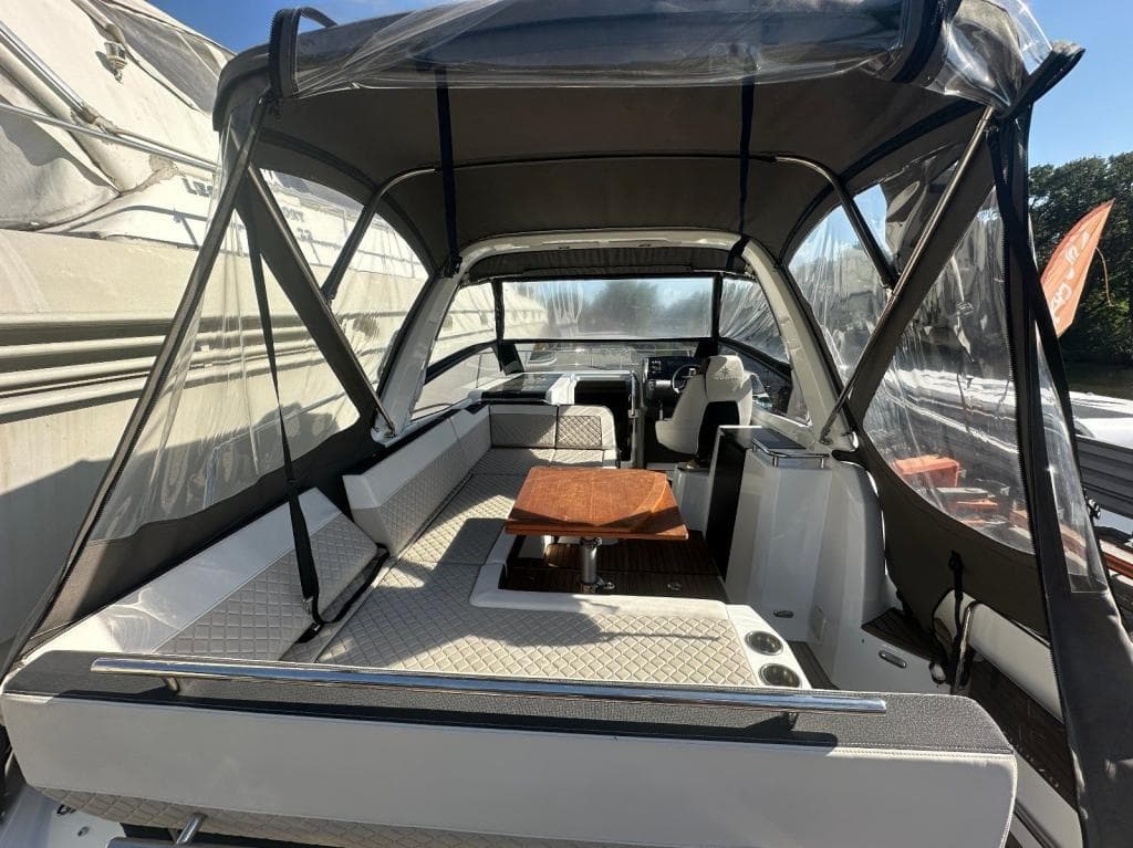 Jeanneau Leader 30 – Bild 2