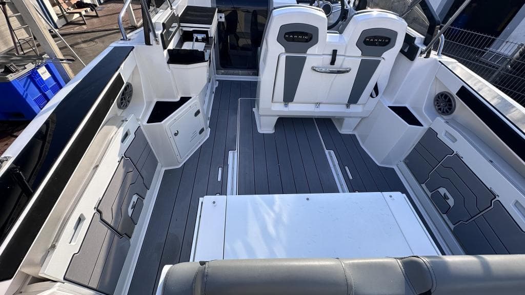 Karnic CS700 S Cabin Cruiser – Bild 4