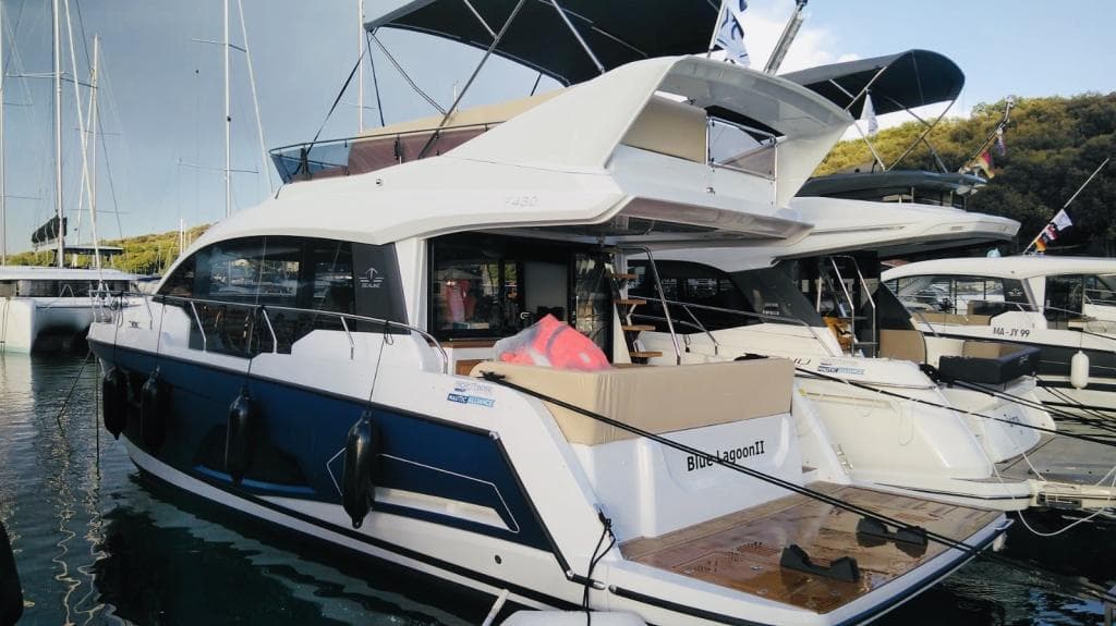 Sealine F430 FLY
