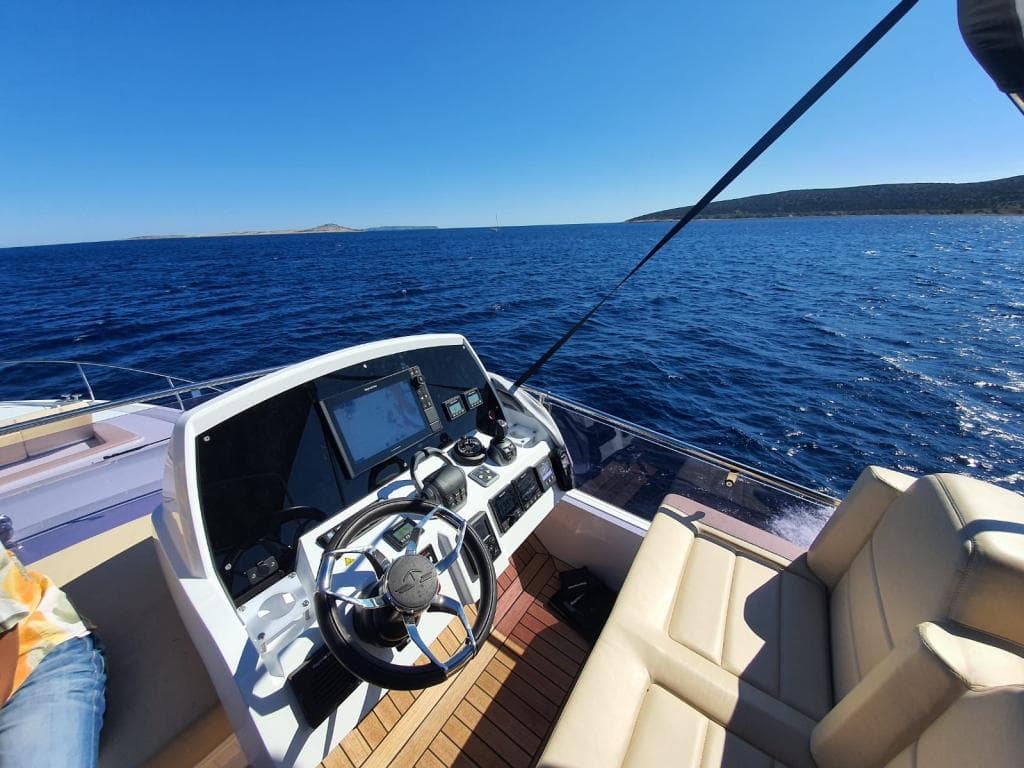 Sealine F430 FLY – Bild 4