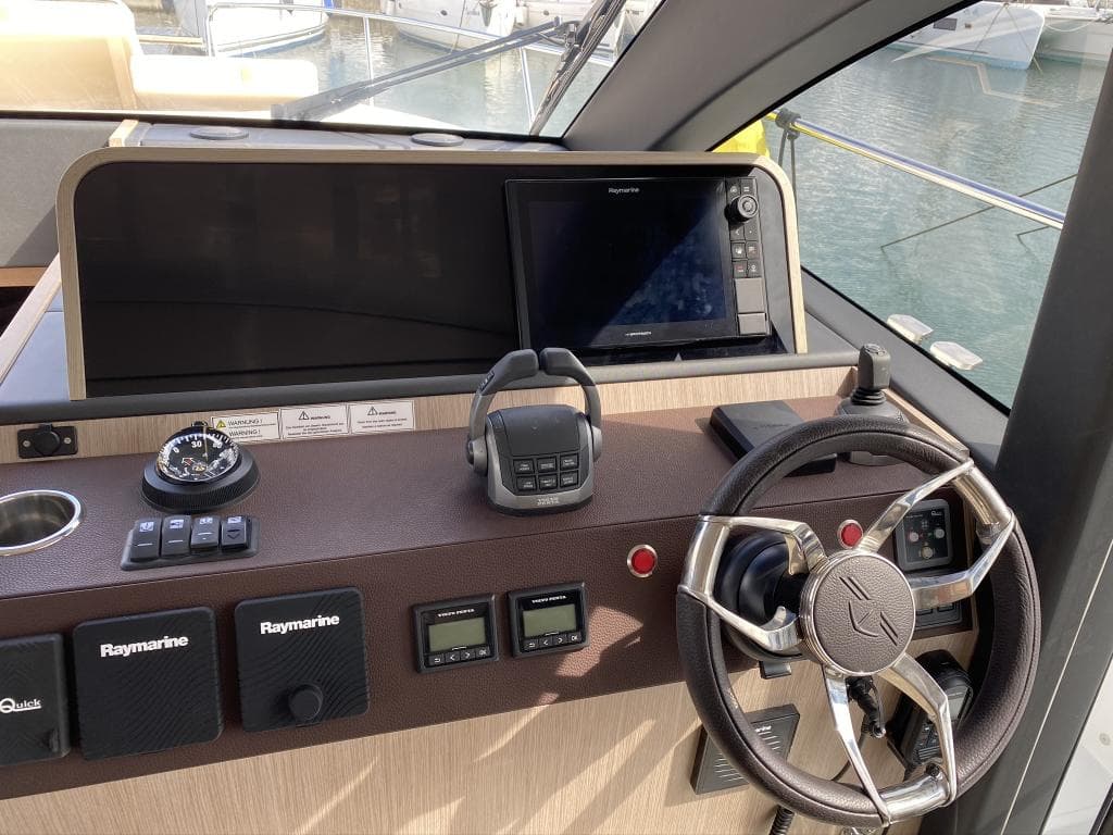 Sealine F430 FLY – Bild 5