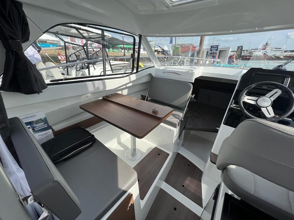 Beneteau Antares 7 OB V2 – Bild 11